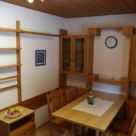 Haus Mali Apartamento
